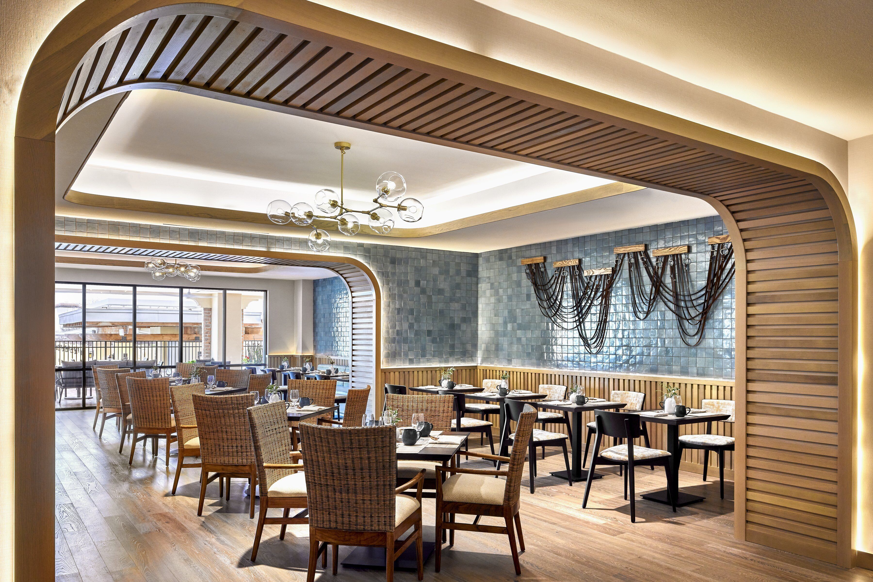 4 restaurants, breakfast, lunch, dinner served; american cuisine