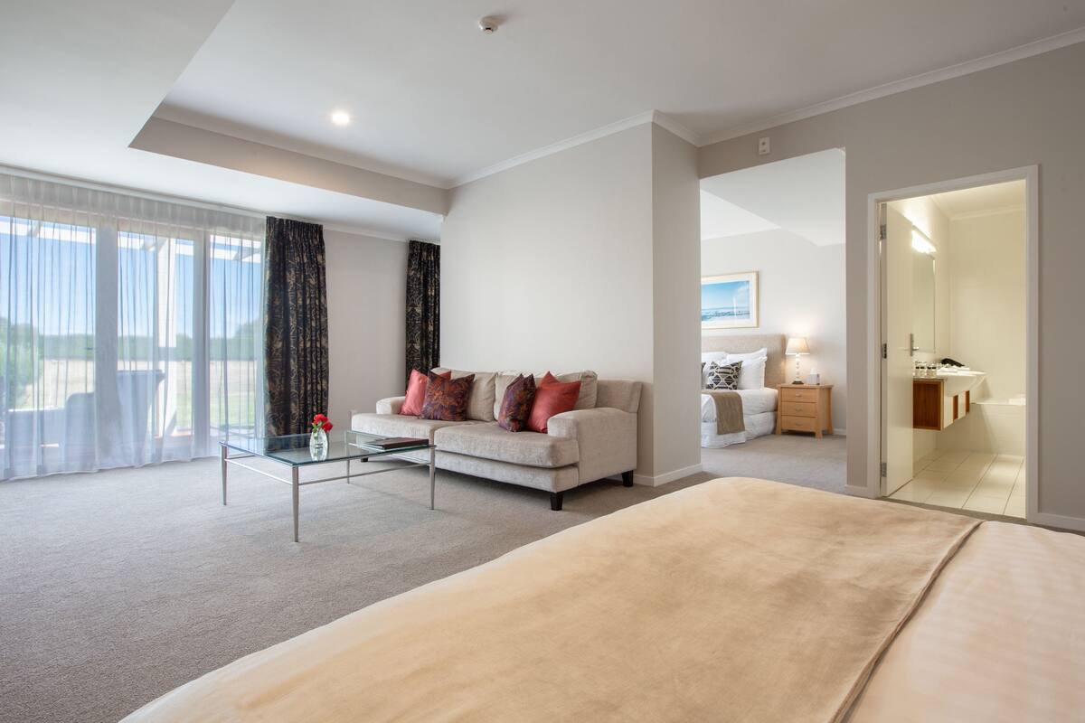 lady watties suite | living area | led tv