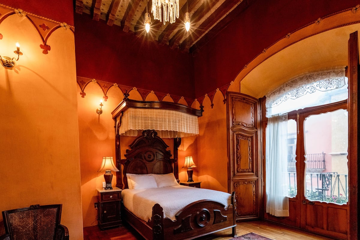 Ropa de cama de alta calidad y cubrecamas