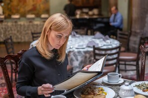 Daily cooked-to-order breakfast for a fee