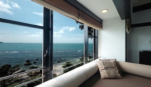 Beach/ocean view