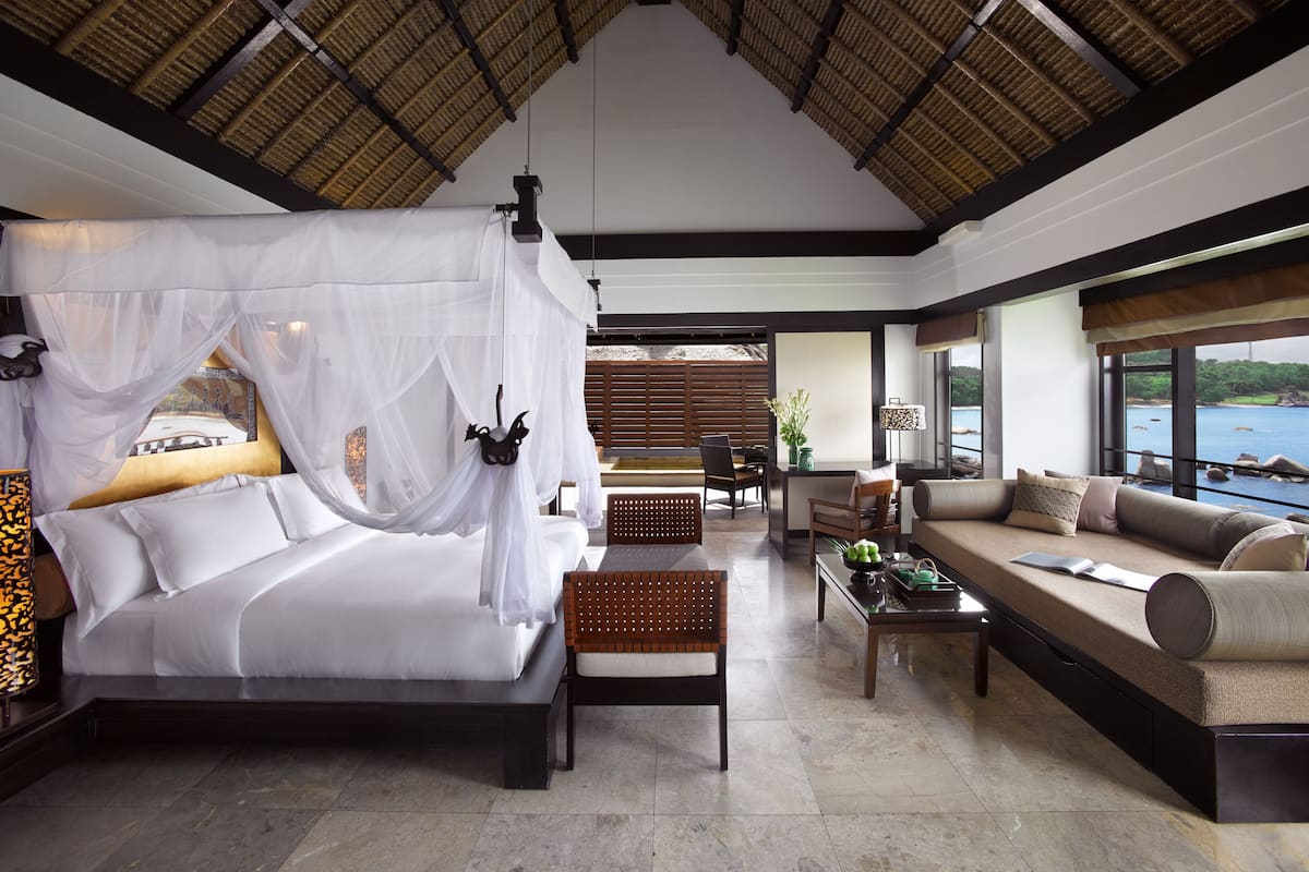 1 bedroom, minibar, in-room safe, blackout curtains