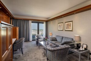 Suite (Double Use) | Living area