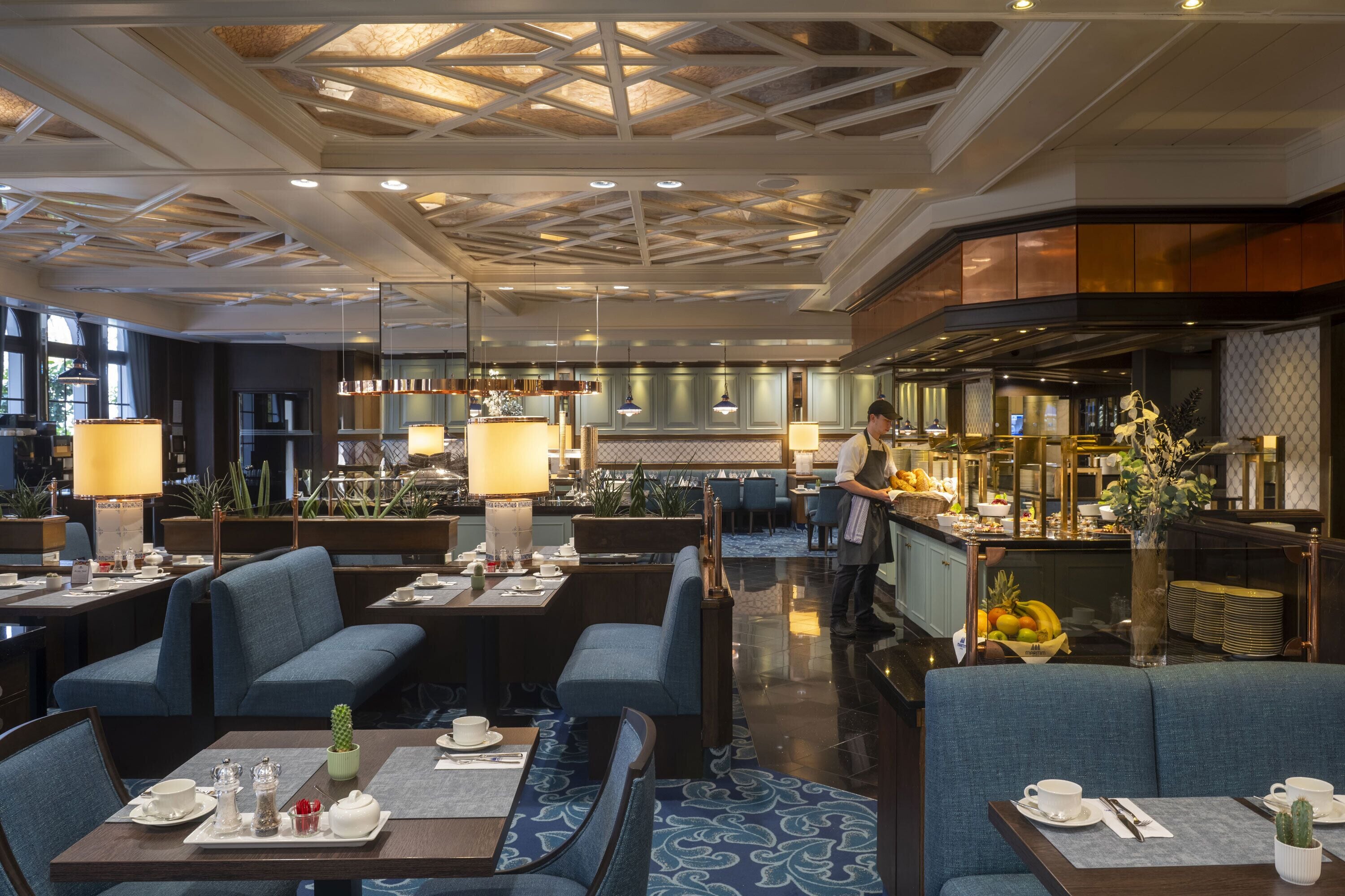 breakfast and brunch served