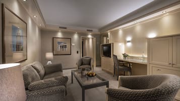Suite (Double Use) | Living area