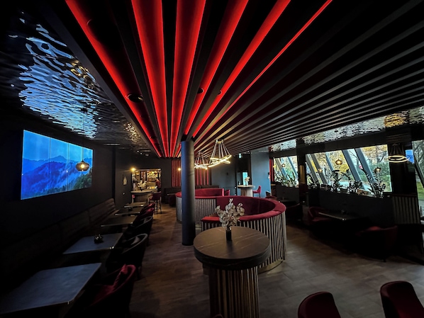 Bar (in der Unterkunft)