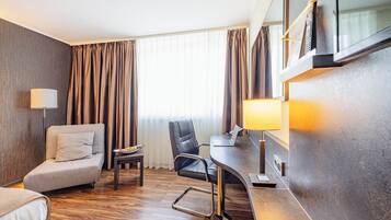 Comfort Single Room | Hypo-allergenic bedding, minibar, in-room safe, individually furnished