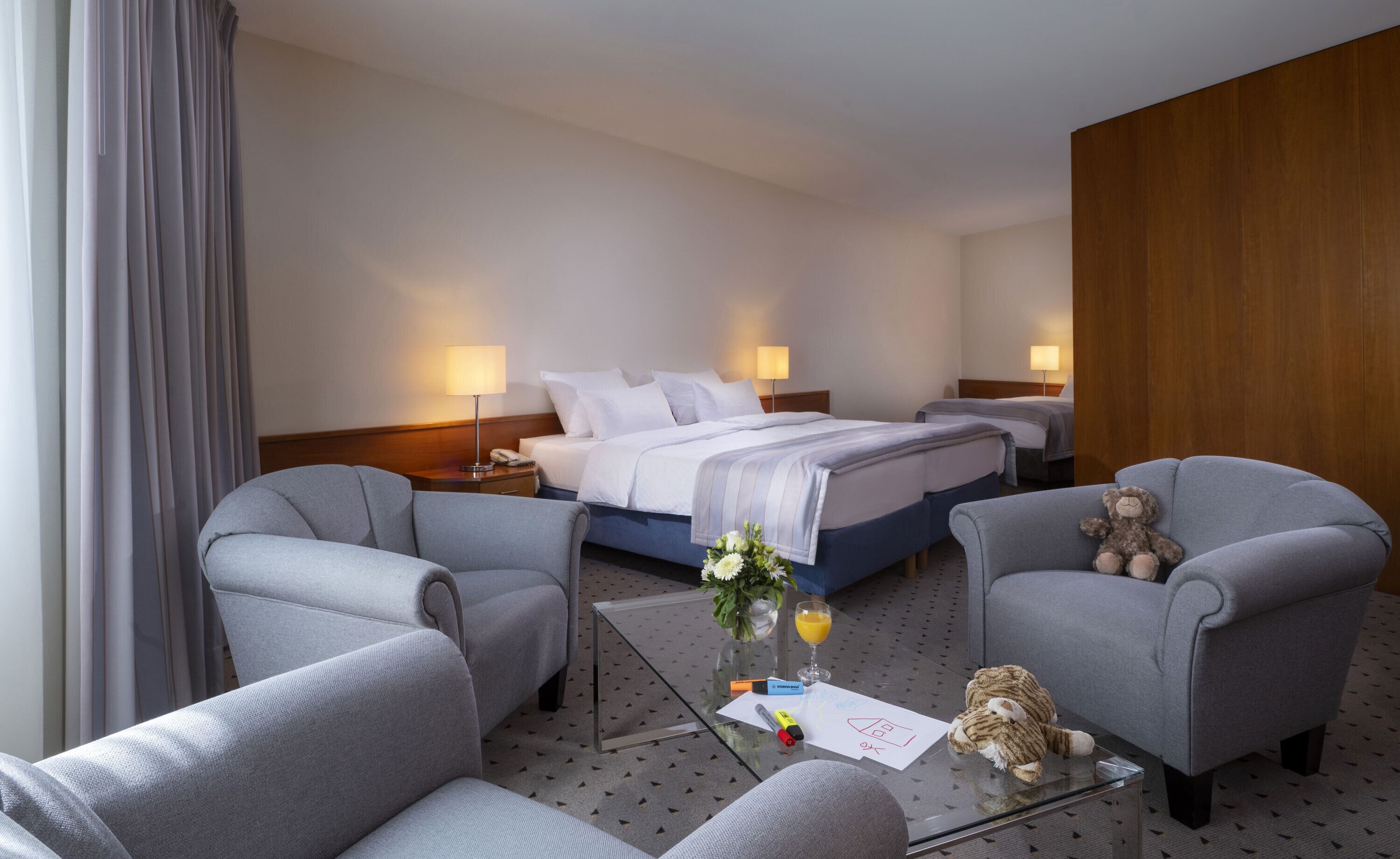 1 bedroom, hypo-allergenic bedding, in-room safe, desk