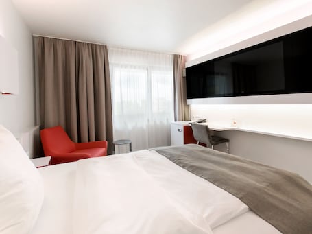 Ropa de cama hipoalergénica y artículos del minibar gratis