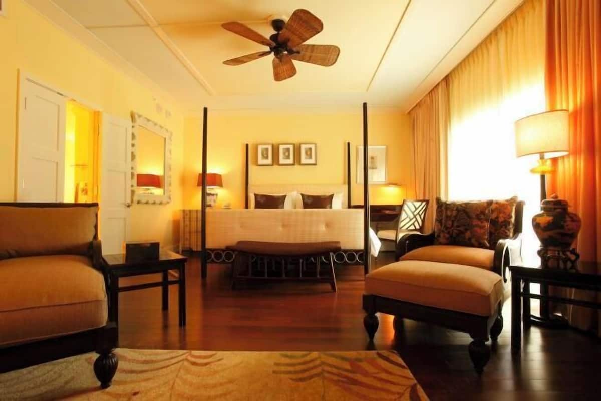 Living area | 42-inch LCD TV with cable channels, TV, iPod dock