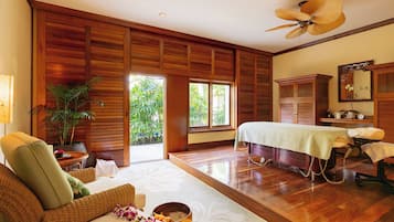 Couples treatment room(s), hot tub, body treatments, aromatherapy