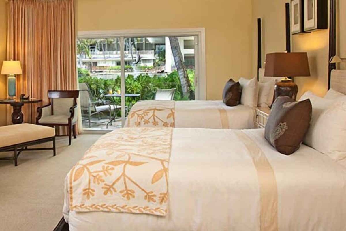 1 bedroom, premium bedding, in-room safe, desk