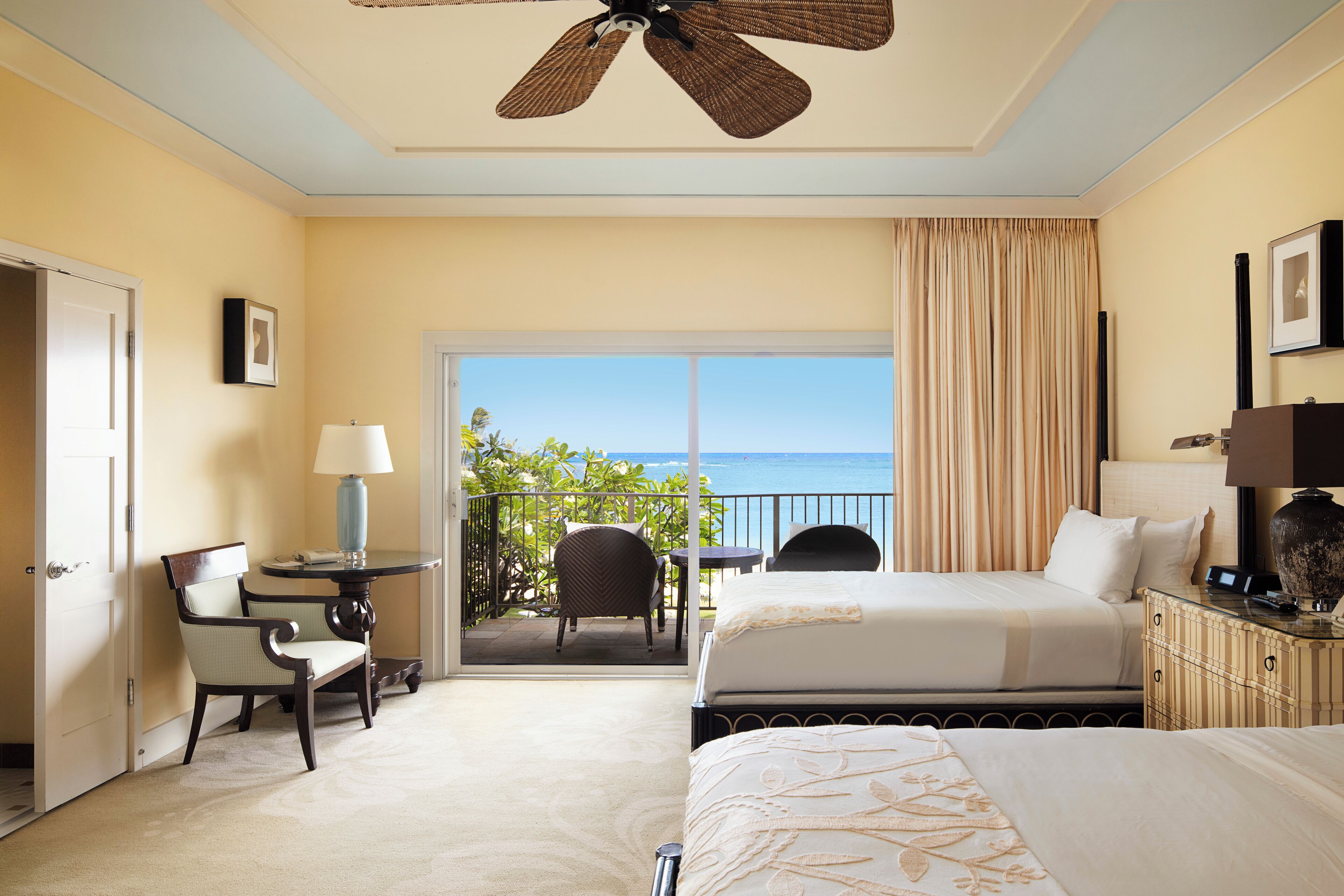 Beach Front Lanai