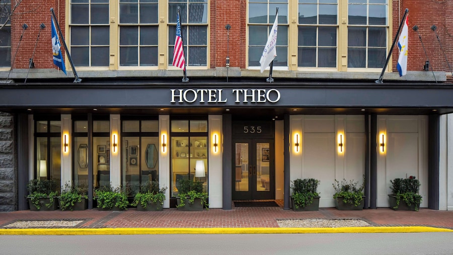 Hotel Theo New Orleans, Tapestry Collection by Hilton