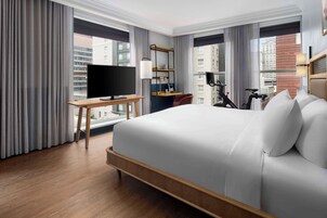 Premium bedding, in-room safe, desk, laptop workspace