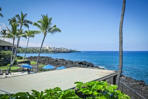 Condo, 3 Bedrooms, Oceanfront | View from room