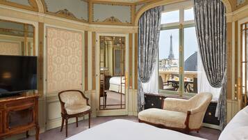Boudoir Room Terrace Eiffel Tower | View from room
