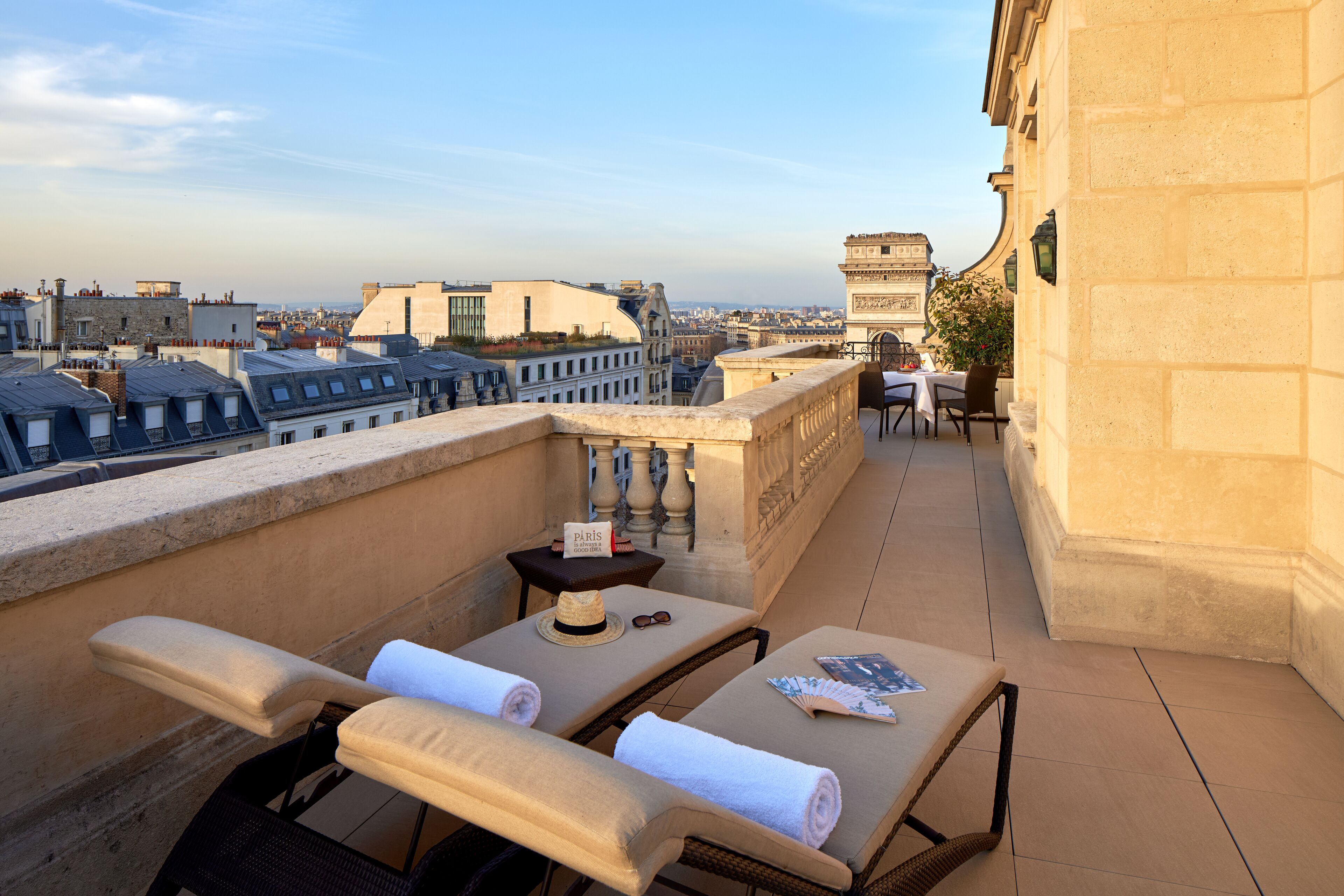 arc de triomphe terrace suite | terrace/patio