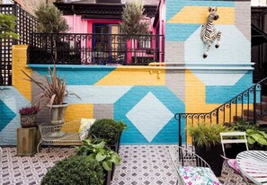 Breakfast, lunch and dinner served - Blakes Hotel London (London)