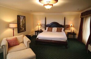 Superior Room, 1 Queen Bed | Premium bedding, in-room safe, individually decorated