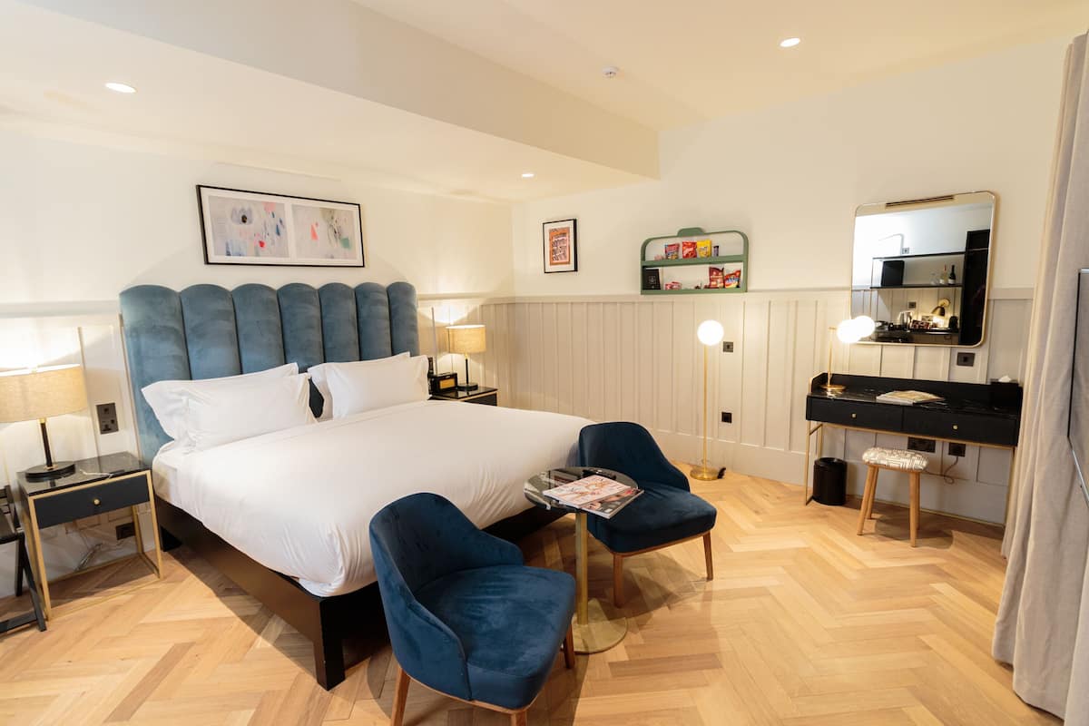 Deluxe-Doppelzimmer | Bettwäsche aus ägyptischer Baumwolle, hochwertige Bettwaren