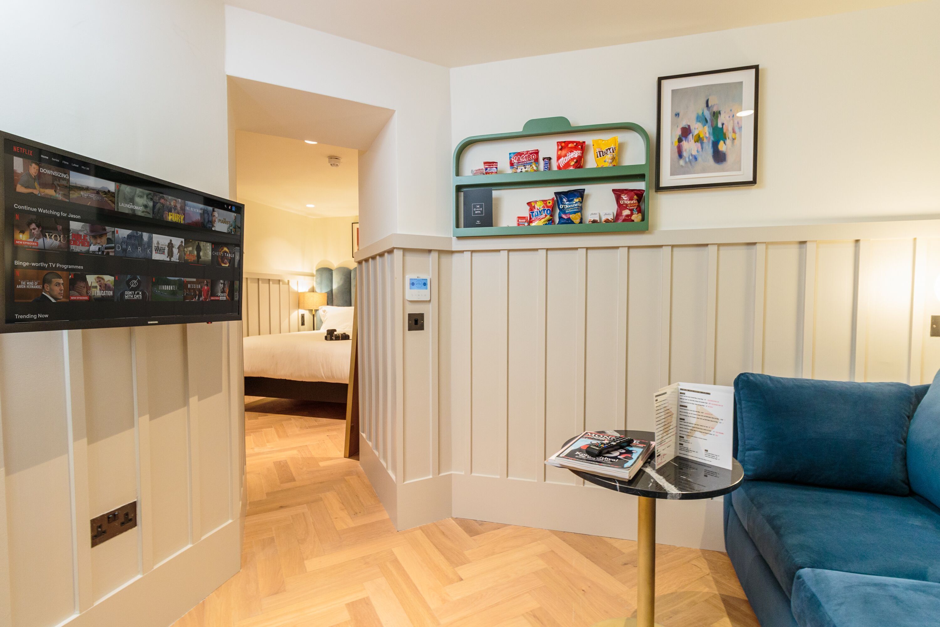 classic suite, 1 king bed with sofa bed, river view | living area | 32-inch lcd tv with satellite channels, tv