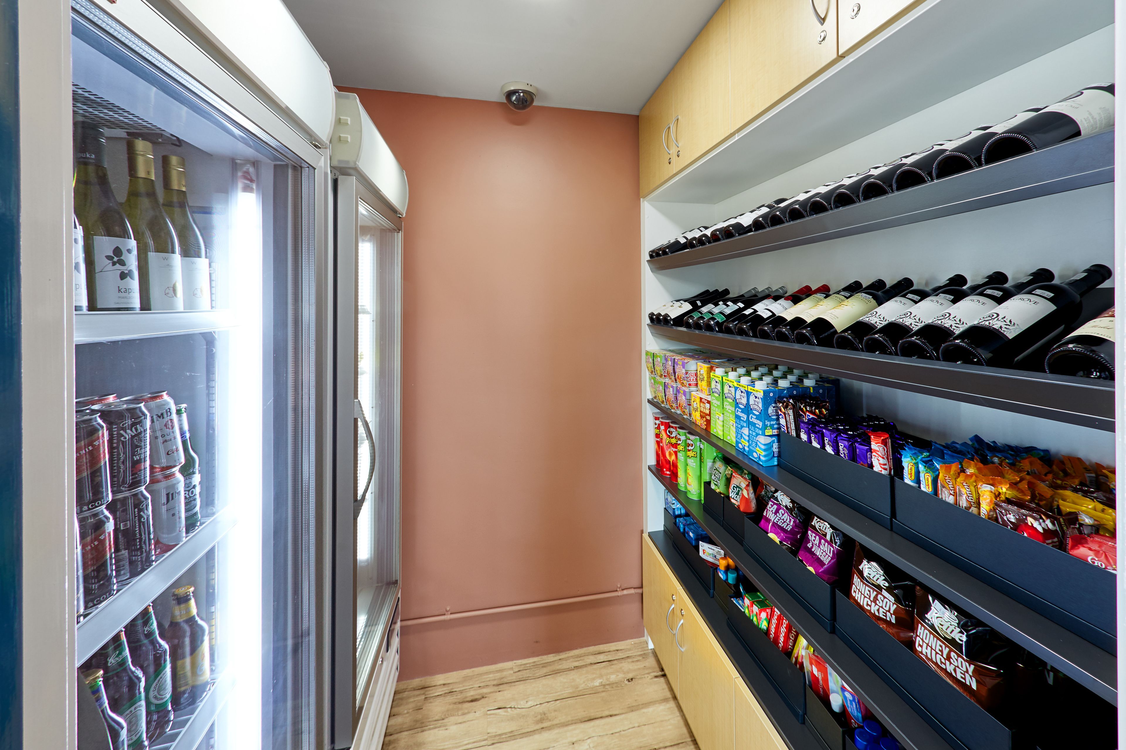 Broadwater Resort Como — image 29