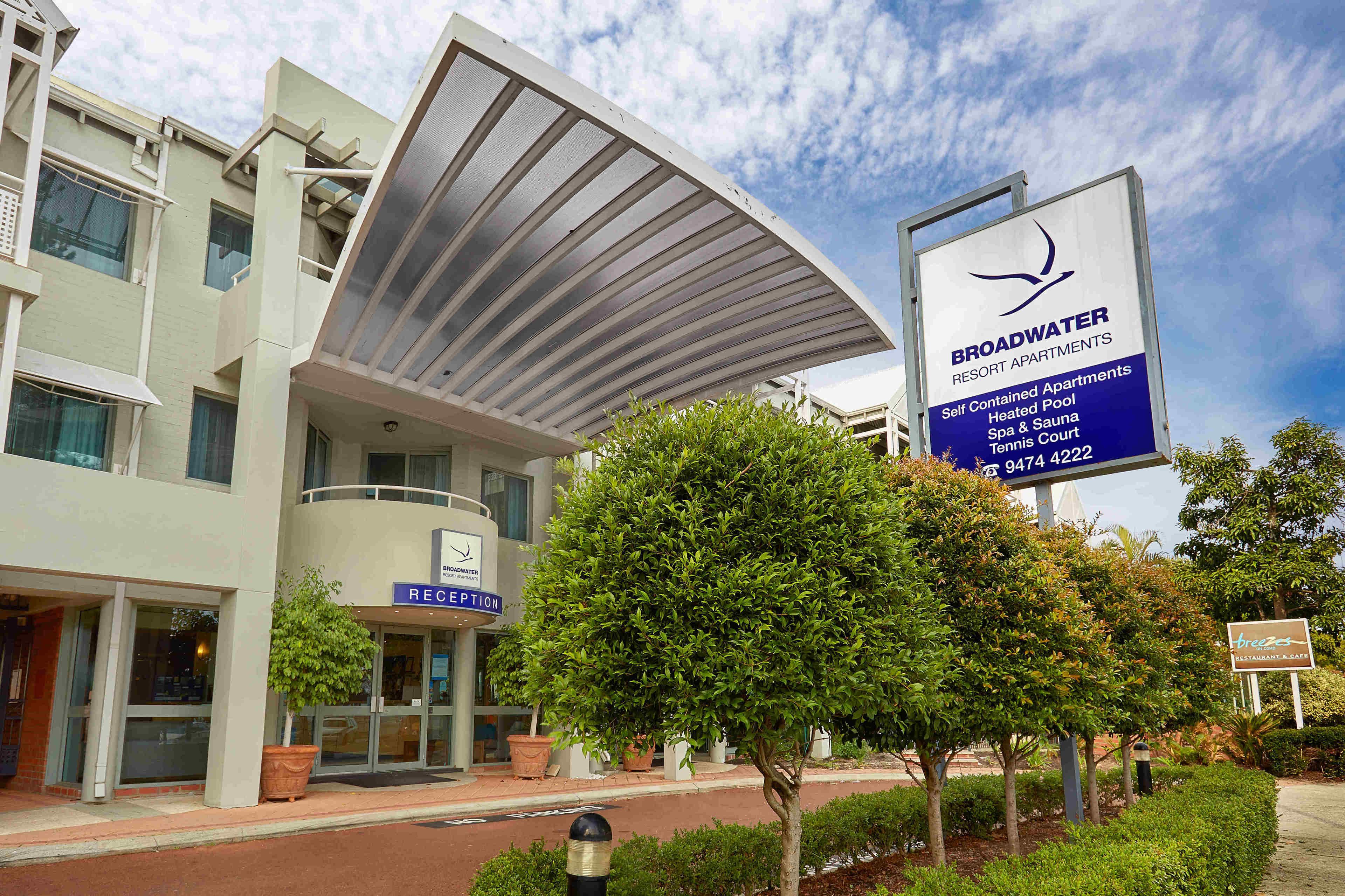 Broadwater Resort Como — image 25