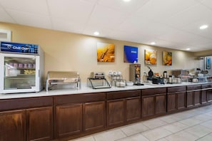 Free daily buffet breakfast
