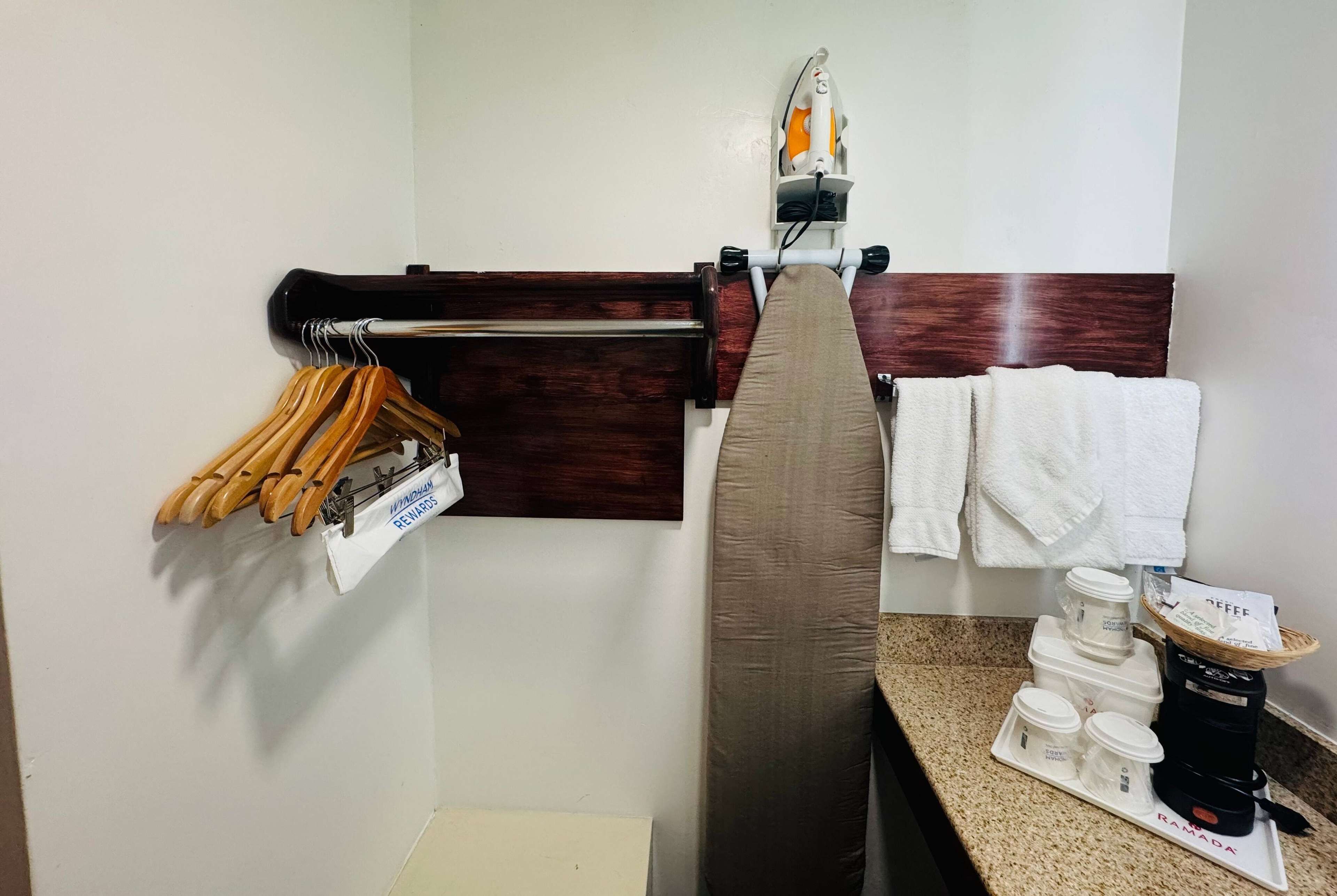 Foto - Ramada by Wyndham San Diego Airport