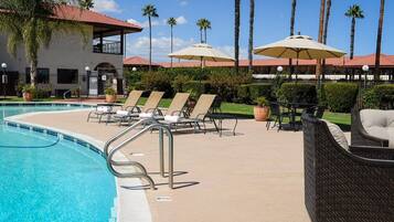 Outdoor pool, open 8:00 AM to 10:00 PM, pool umbrellas, sun loungers