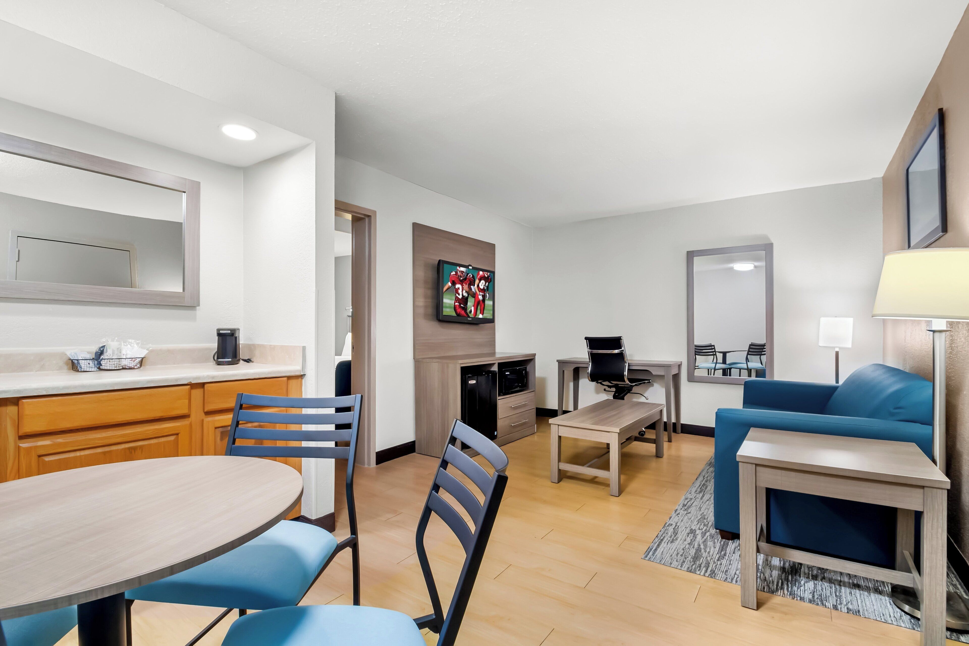 suite, 1 king bed, non smoking | desk, laptop workspace, blackout curtains, free wifi