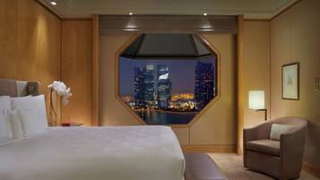 Premium bedding, down comforters, minibar, in-room safe