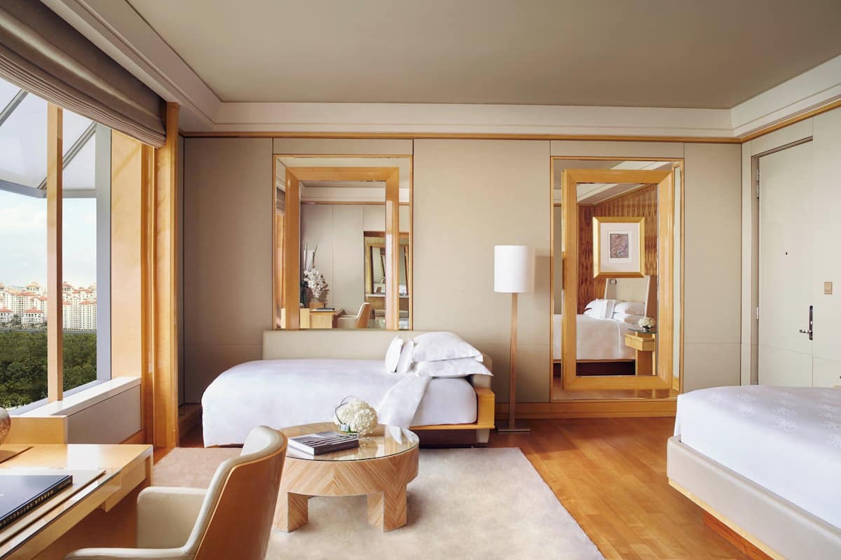 Chambre Majestueuse, 1 très grand lit et 1 canapé-lit, non-fumeurs | 1 chambre, literie de qualité supérieure, couette en duvet d'oie