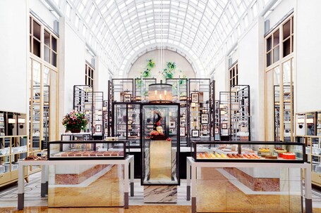 The Ritz Carlton, Millenia Singapore - Image 4