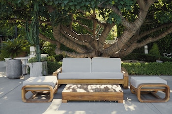 Hotel Exterior at Luxe Sunset Boulevard Hotel