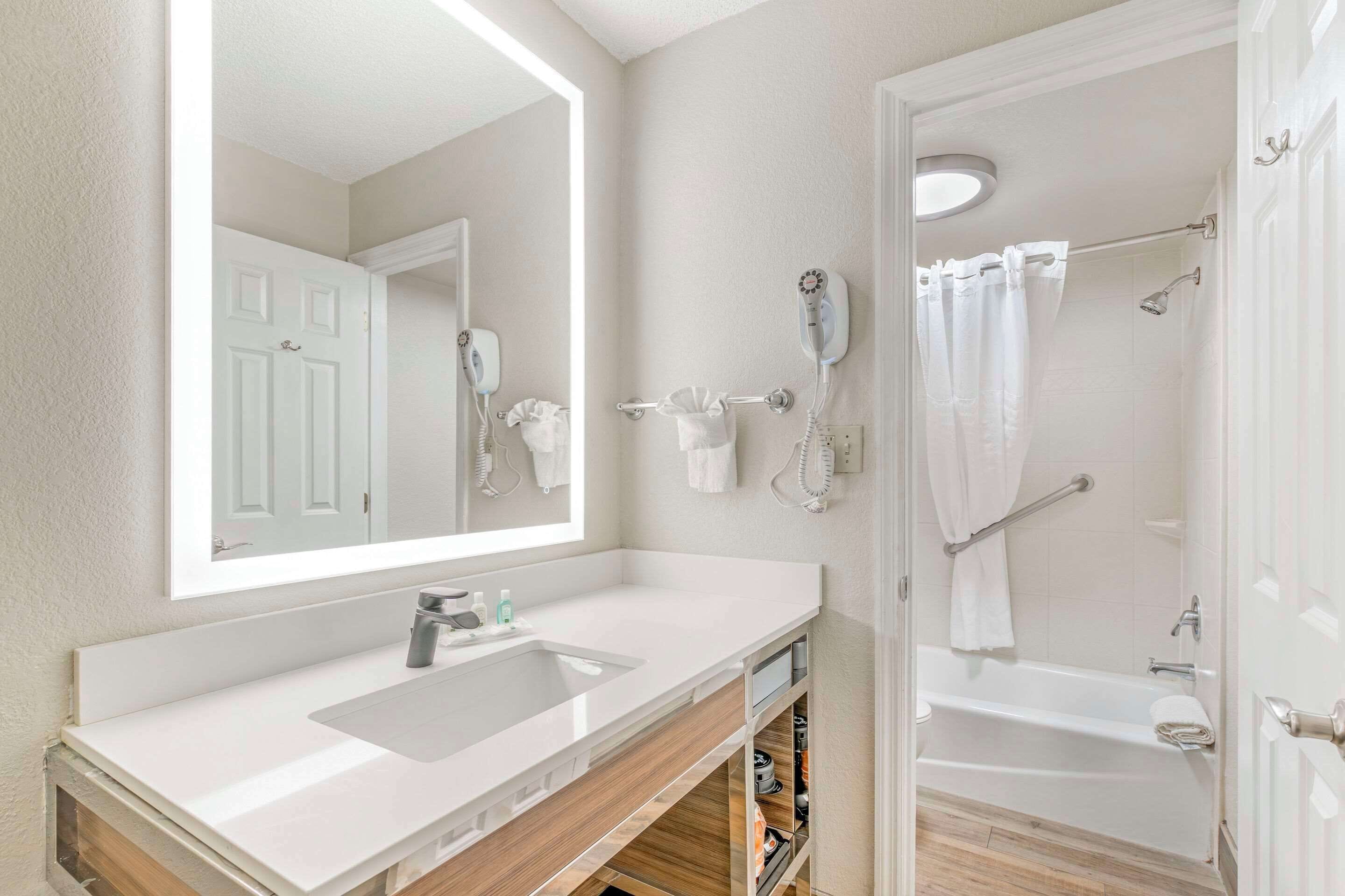 standard room, 2 queen beds, non smoking | premium bedding, down duvets, pillow-top beds, blackout curtains