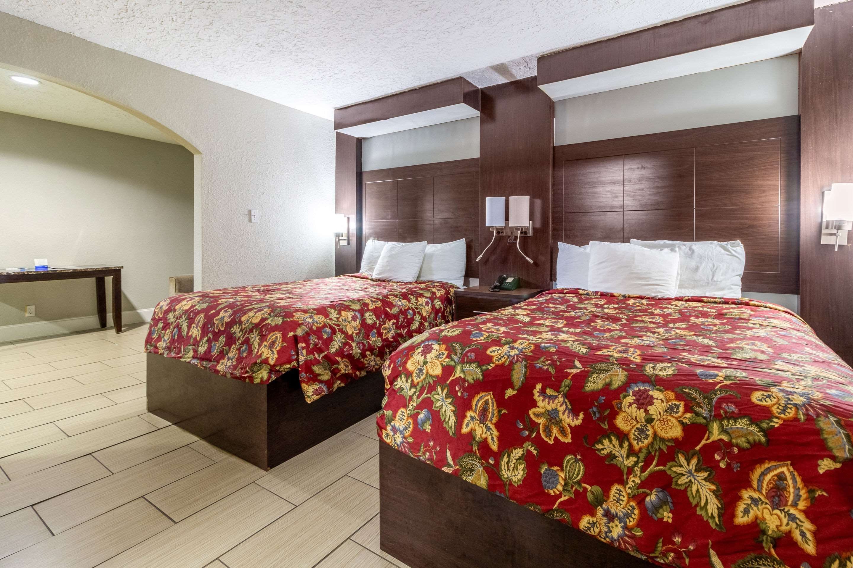 Photo - Rodeway Inn & Suites Houston near Medical Center