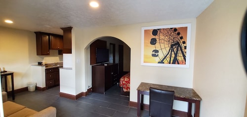 Rodeway Inn & Suites Houston near Medical Center