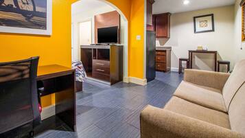 Suite, Multiple Beds, Non Smoking (Efficiency) | Free WiFi, bed sheets