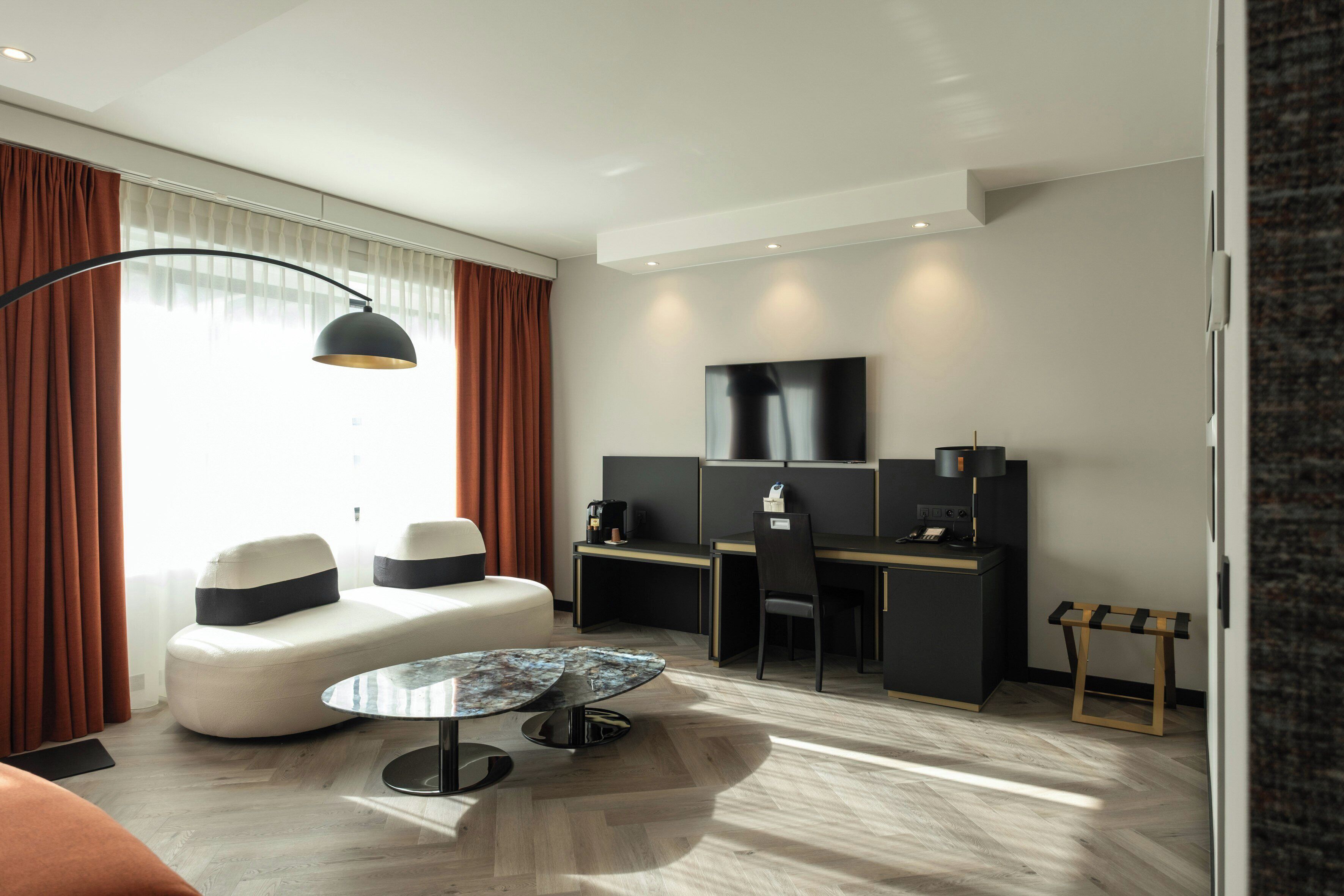 Photo - Hyllit Hotel