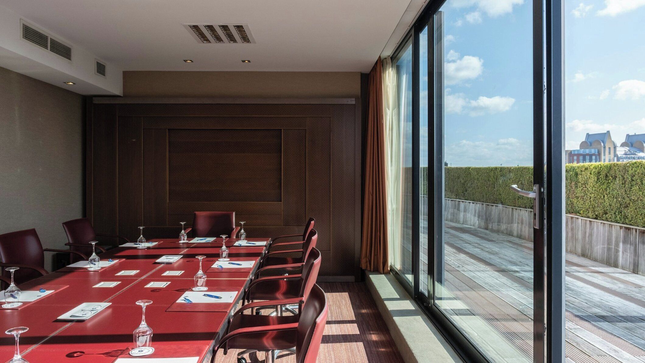 Photo - Hyllit Hotel