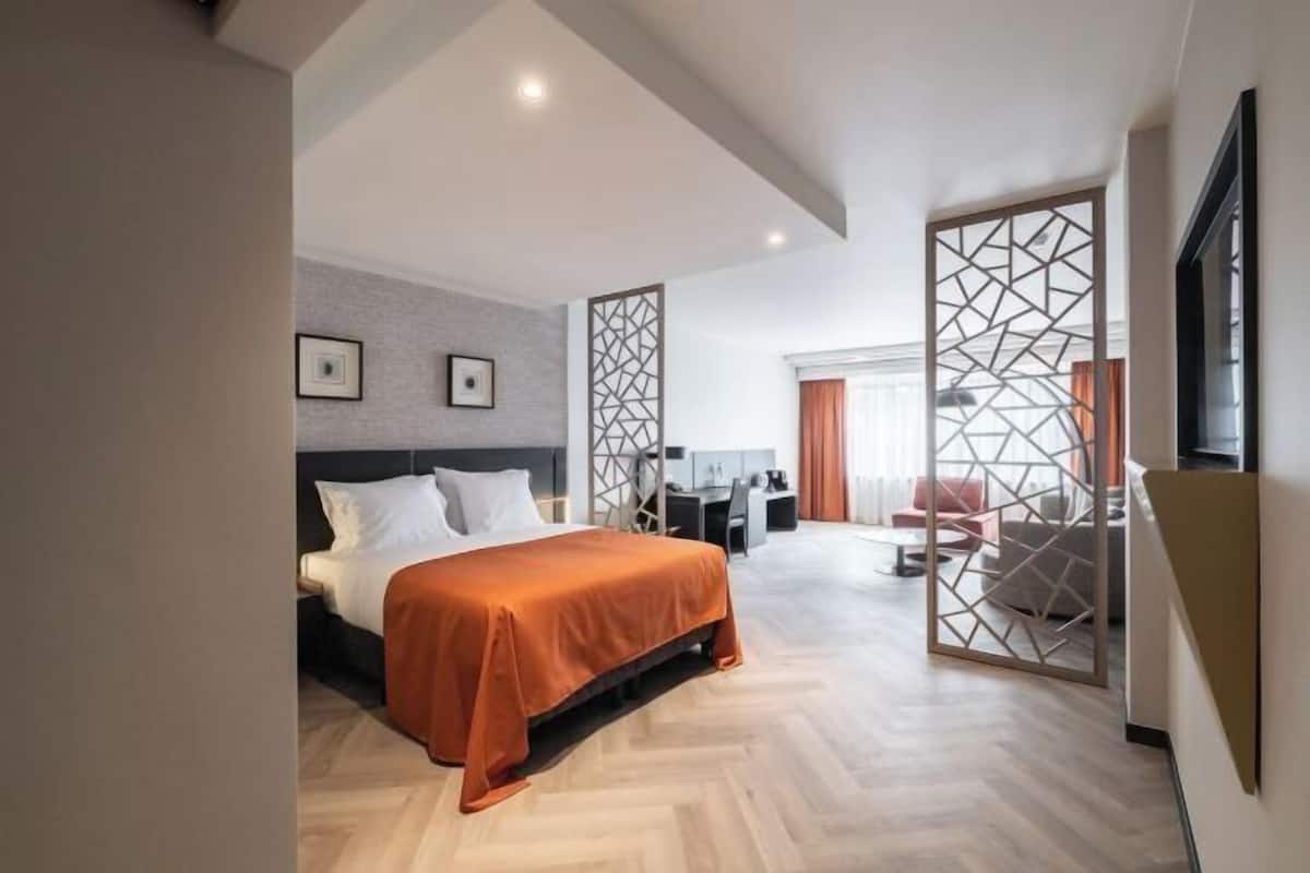1 bedroom, minibar, in-room safe, desk
