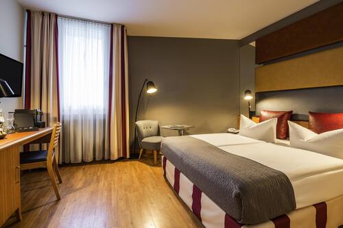Superior Room, 1 Queen Bed