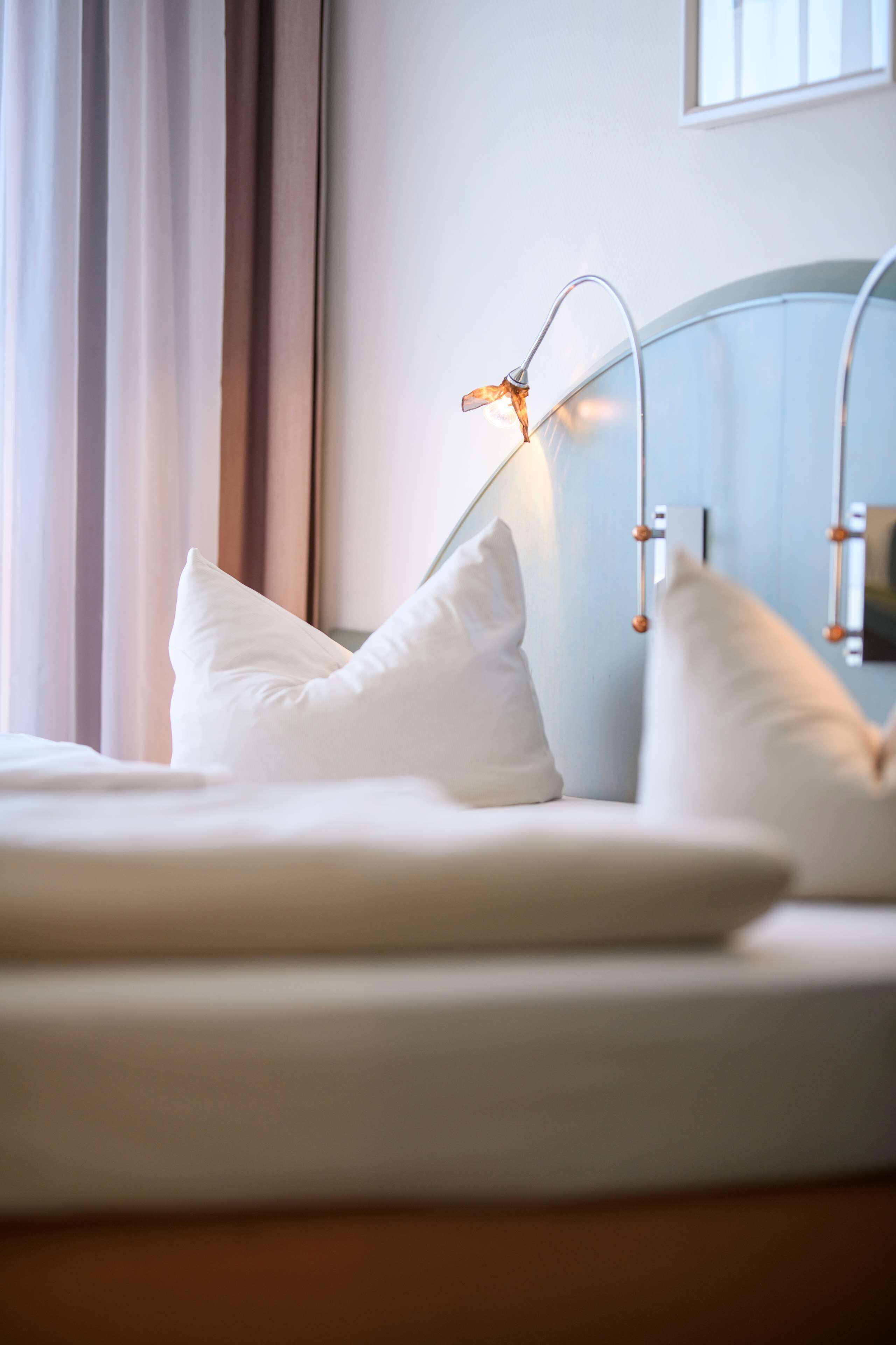 standard room, 2 single beds | in-room safe, desk, soundproofing, iron/ironing board