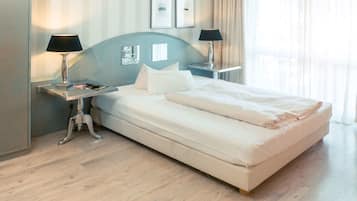 Standard Room, 1 Single Bed | Zimmersafe, Schreibtisch, schallisolierte Zimmer, Bügeleisen/Bügelbrett