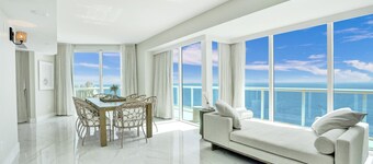 Beach House Fort Lauderdale, a Hilton Resort