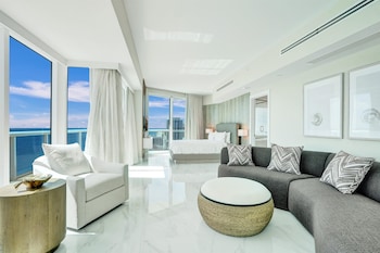 Flat-screen TV, video-game console, pay movies at Beach House Fort Lauderdale, a Hilton Resort