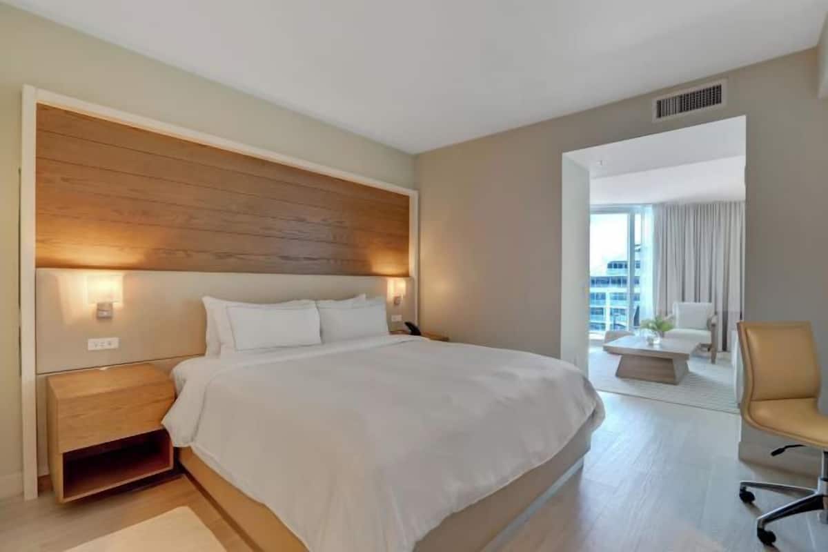 1 chambre, literie de qualité supérieure, surmatelas