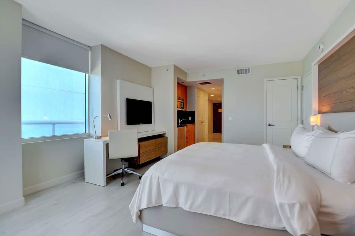 Premium bedding, pillowtop beds, in-room safe, desk
